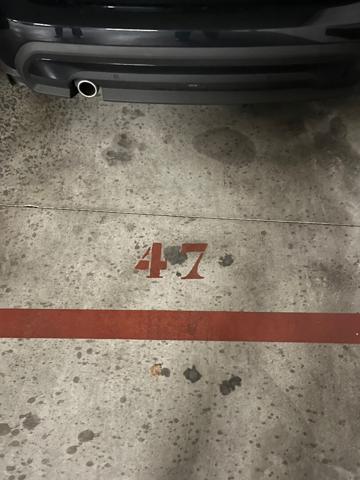 Parking / box Suresnes