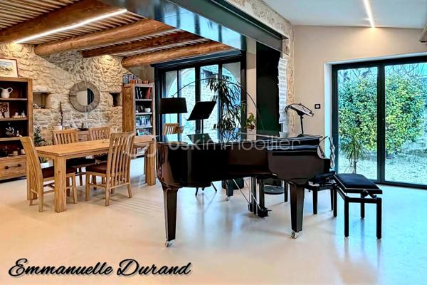 Maison de village de 190 m²