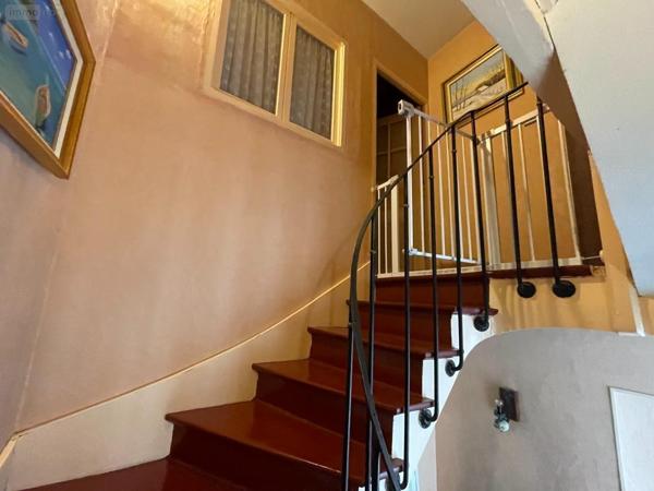 Maison de ville à vendre à Cézy dans l'Yonne (89410), ref : 2400014