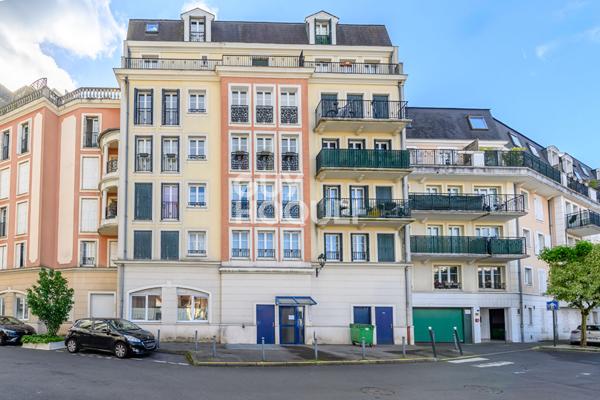 Appartement Les Pavillons Sous Bois 4 pièces 78.78 m2 - VENDU LOUE