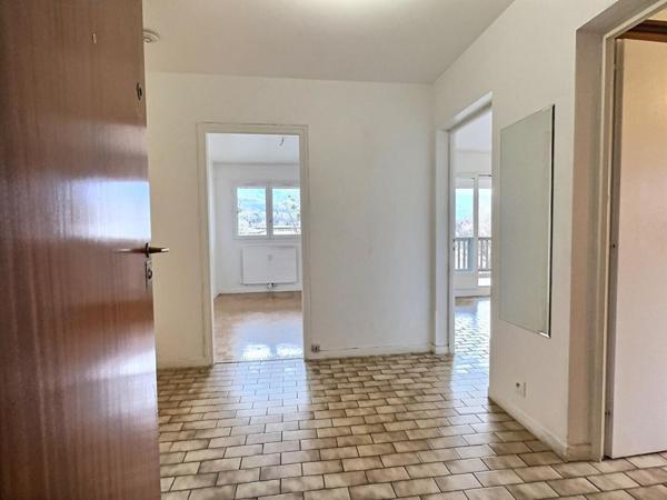 Appartement La Motte Servolex 3 pièces 82 m2 avec terrasse et Box