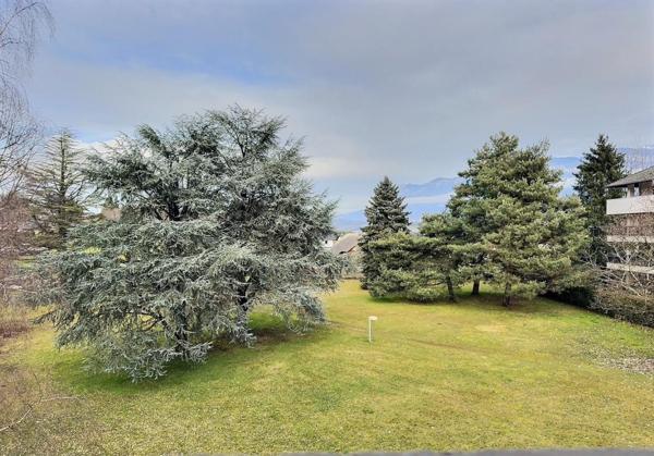 Appartement La Motte Servolex 3 pièces 82 m2 avec terrasse et Box