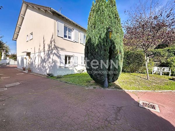 Maison à vendre 4 chambres à Méry-sur-Oise 133m² utile