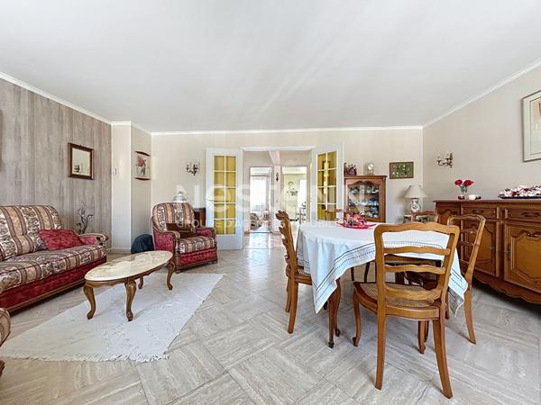 Maison à vendre 4 chambres à Méry-sur-Oise 133m² utile