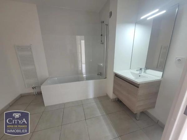 Appartement à louer 3 pièces 66.35m² Valenciennes (59300)