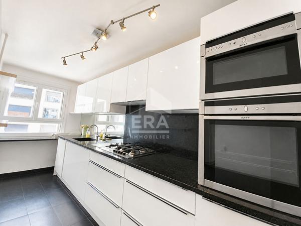 Appartement Paris 4 pièce(s) 89.10m2