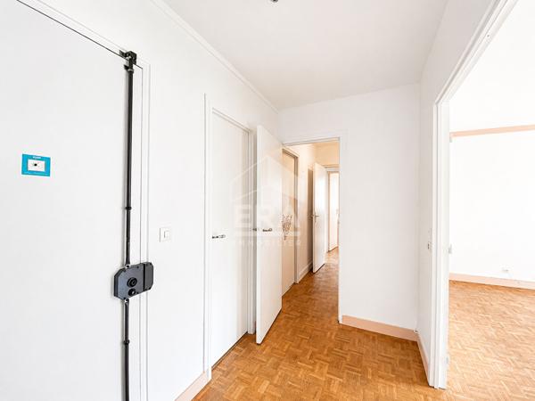 Appartement Paris 4 pièce(s) 89.10m2