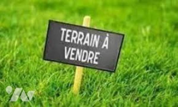 Terrain à bâtir – 630 m² – Exposition Sud-Ouest
