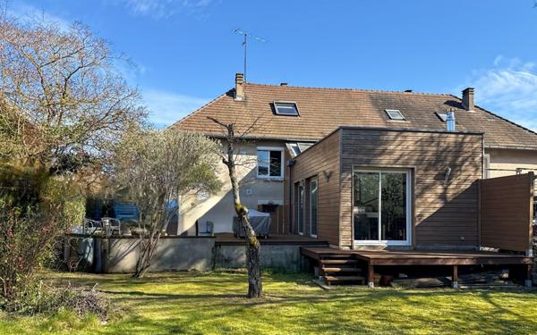 Maison à vendre    6 pièces • 124,75 m2 Orléans