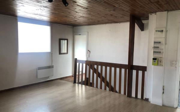 Immeuble à vendre    9 pièces • 220 m2 Longjumeau