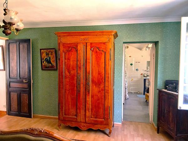 À vendre - Maison plain-pied, 8 pièces située à Carcassonne (11000)