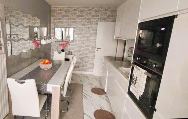 À vendre Bel appartement 4 pièces lumineux à Huningue, proche frontière suisse