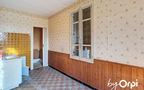 Maison à vendre    3 pièces •  Durdat-Larequille