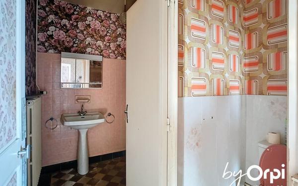 Maison à vendre    3 pièces •  Durdat-Larequille