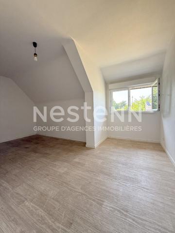 Maison traditionnelle à vendre à REMUNGOL 5 chambres sur un beau terrain de 2530 m² avec garage