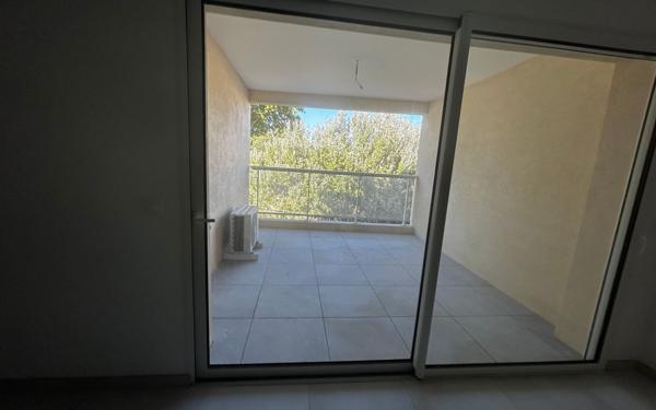 Appartement à louer    3 pièces •  Istres