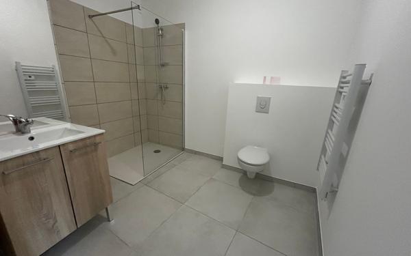 Appartement à louer    3 pièces •  Istres