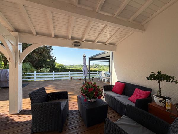A vendre aux portes de Périgueux, dans un environnement campagne, Maison Notre Dame De Sanilhac 4 pièce(s) 125 m2
