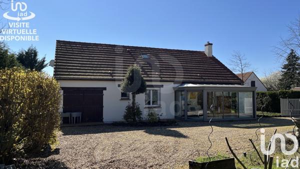 Maison 5 pièces de 139 m² à Saint-Jean-le-Blanc (45650)