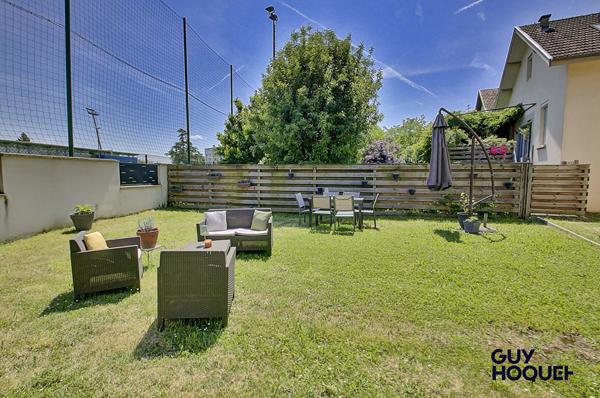 Maison Peronnas 5 pièce(s) 120 m2 terrain 400 m²