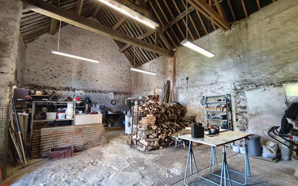 Maison à vendre    6 pièces • 237,40 m2 Bassevelle