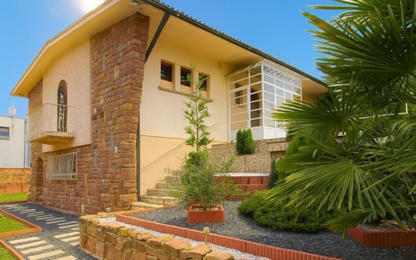 Maison à vendre    6 pièces • 142 m2 Ingersheim