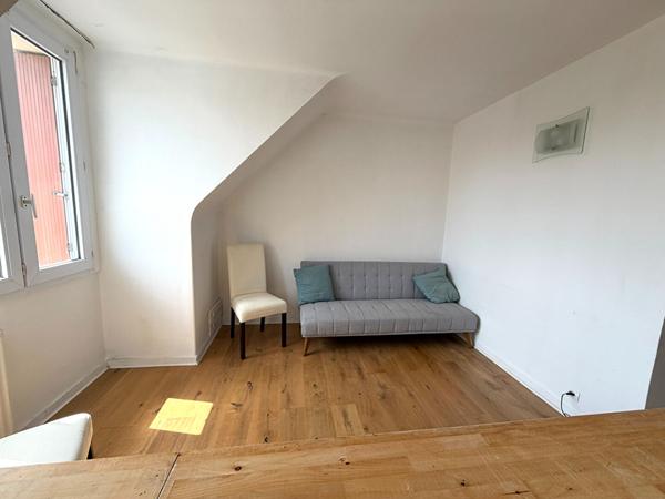 APPARTEMENT - RENNES - ALPHONSE GUERIN- T3 - DERNIER ETAGE - VUE DEGAGEE