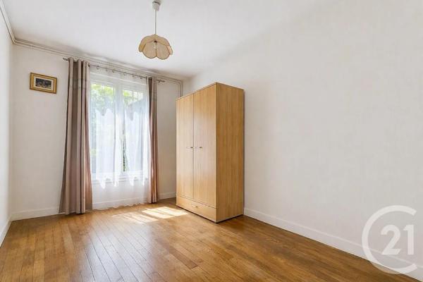 Appartement F2 à vendre  2 pièces - 35,83 m 2   IVRY SUR SEINE  - 94