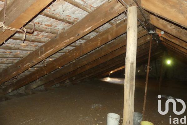 Maison à vendre 10 pièces 255 m² Burzet