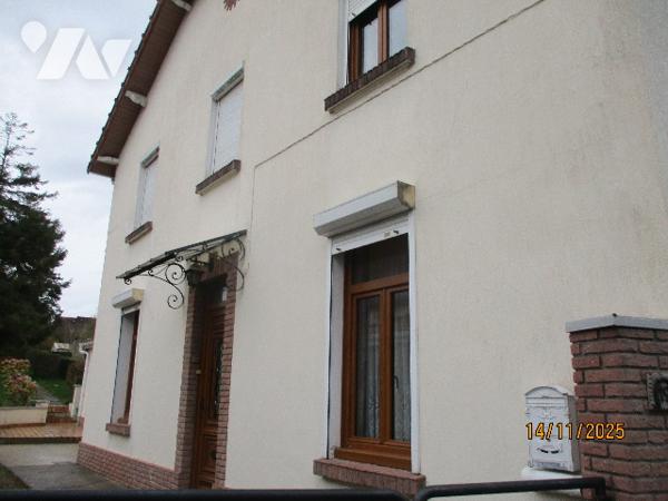 MAISON A VENDRE DESVRES JARDIN DE 1700M² et garage