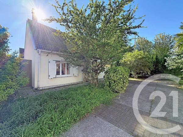 Maison à vendre  6 pièces - 153 m 2   NOISY LE GRAND  - 93