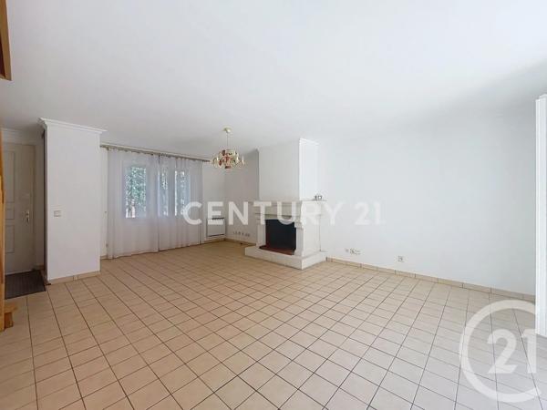 Maison à vendre  6 pièces - 153 m 2   NOISY LE GRAND  - 93