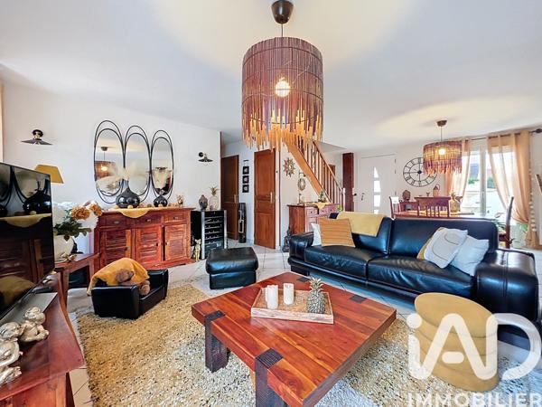 Maison à vendre 5 pièces 102 m² Sainte-Geneviève-des-Bois