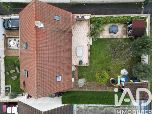 Maison à vendre 5 pièces 102 m² Sainte-Geneviève-des-Bois