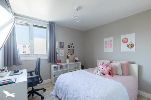 Appartement à vendre |  Saint-Cyr-l'École |  4 pièces | 74 m²