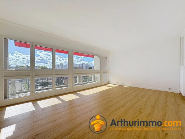 Location Appartement 4 pièces 81 m2 à Nanterre