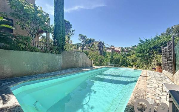 Maison à vendre    4 pièces • 110 m2 Les Issambres - Roquebrune-sur-Argens