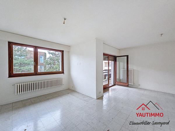 Saint-Julien-en-Genevois (74160) Opportunité patrimoniale – 4 pièces 85 m² avec terrasse 45 m² – Petite copropriété – Saint-Julien-en-Genevois