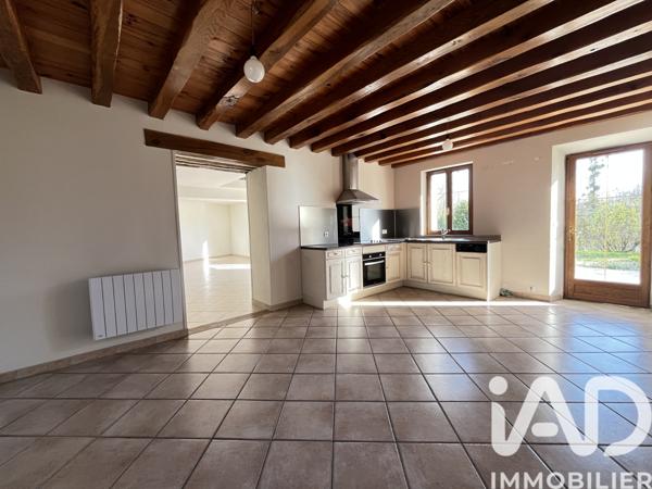 Maison à vendre 6 pièces 134 m² Neuilly-Saint-Front