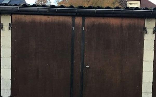 Stationnement à louer    Compiègne