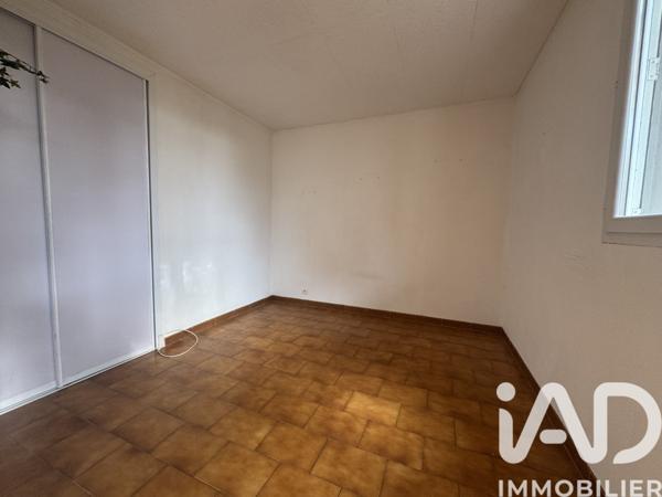 Appartement à vendre 4 pièces 75 m² Nîmes