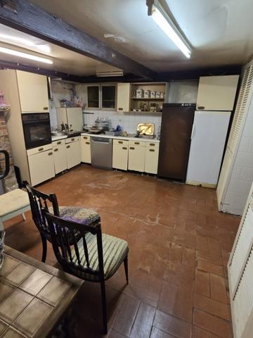 Ensemble immobilier proche Paris avec métro