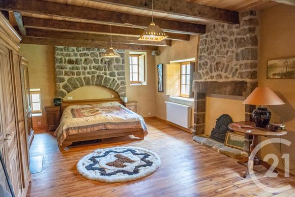 Maison à vendre  10 pièces - 281 m2 ST SAUVEUR DE MONTAGUT - 07