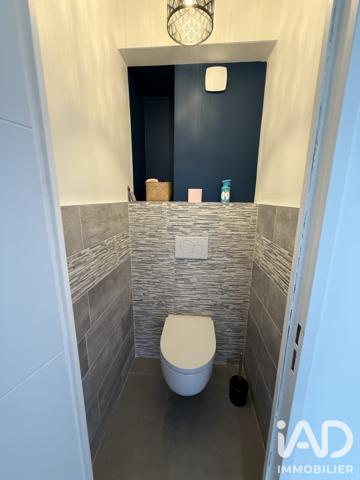 Maison à vendre 7 pièces 170 m² Vert-Saint-Denis