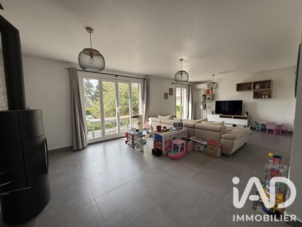 Maison à vendre 7 pièces 170 m² Vert-Saint-Denis