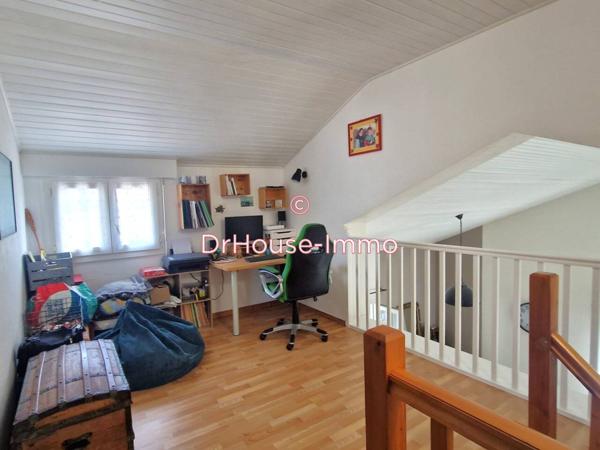 Maison à vendre 4 pièces de 133 m²