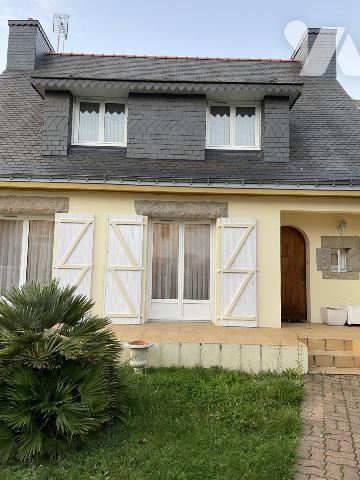 À VENDRE MAISON MADELEINE 100 M2 avec hangar