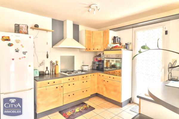 Maison à vendre 4 pièces 85.42m² Marlhes (42660)