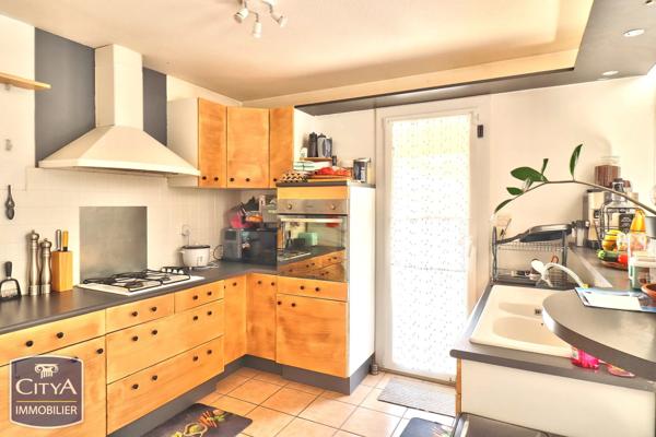 Maison à vendre 4 pièces 85.42m² Marlhes (42660)