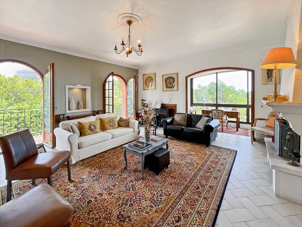 Maison Ensues La Redonne 6 pièce(s) 180 m2